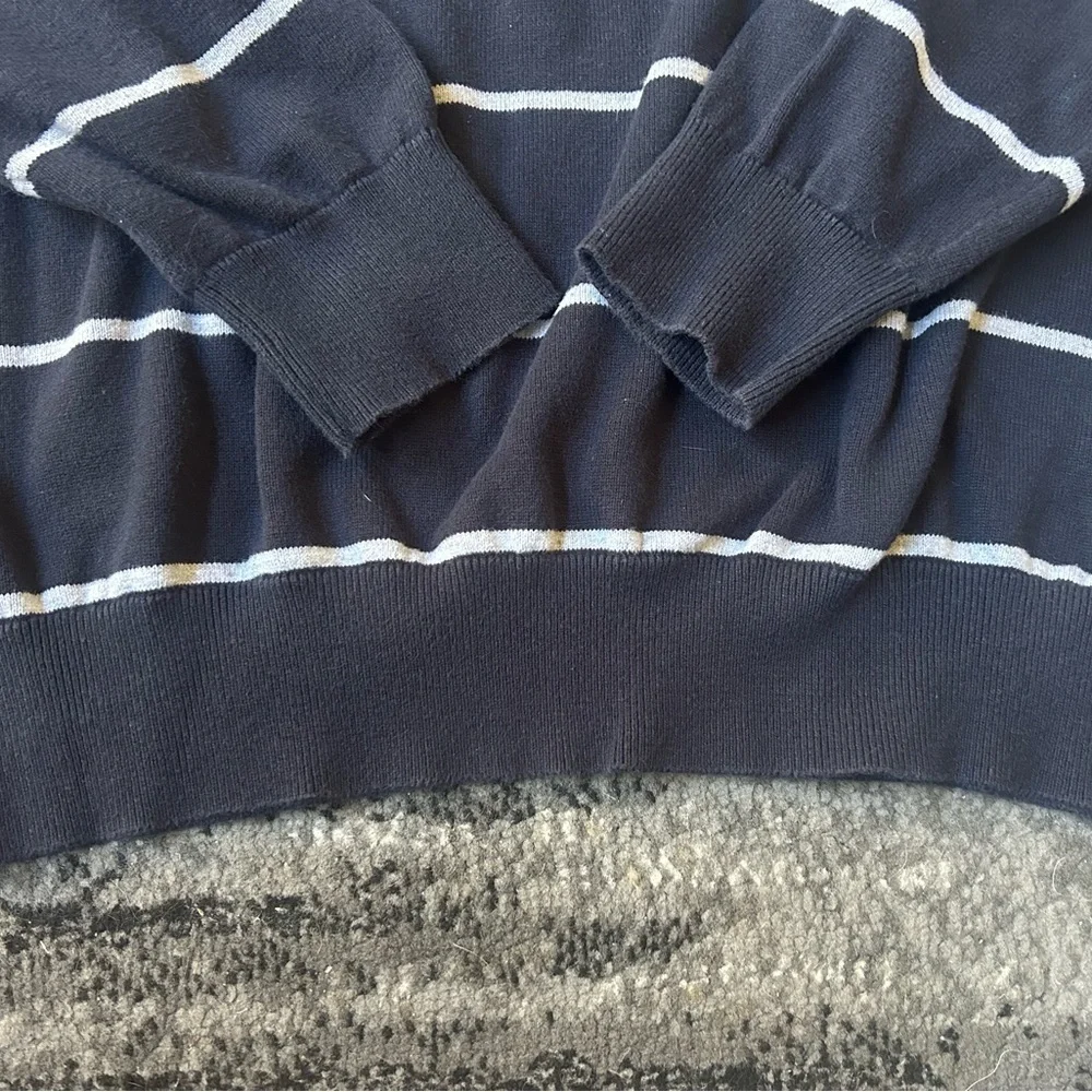 TOMMY HILFIGER Men’s Navy & White Striped Pullover Round Neck Sweater